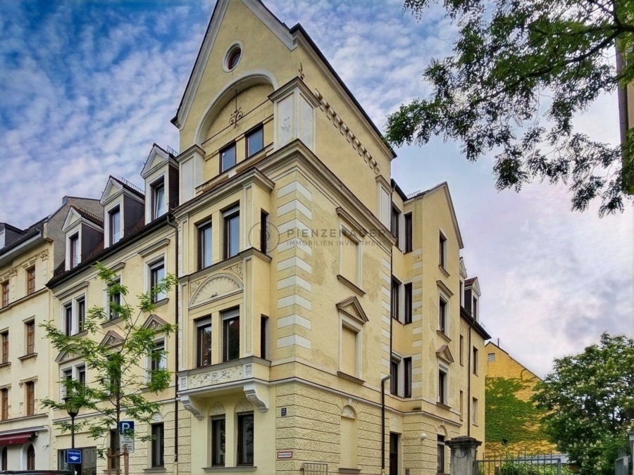 Einmalige Gelegenheit: Charmante 4-Zimmer-Altbauwohnung. Derzeit als Gewerbe vermietet!, 80634 München, Erdgeschosswohnung