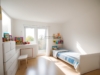Großzügiges Reihenendhaus in ruhiger, familienfreundlicher Lage - Visualisierung: Helles Schlafzimmer mit Balkonzugang