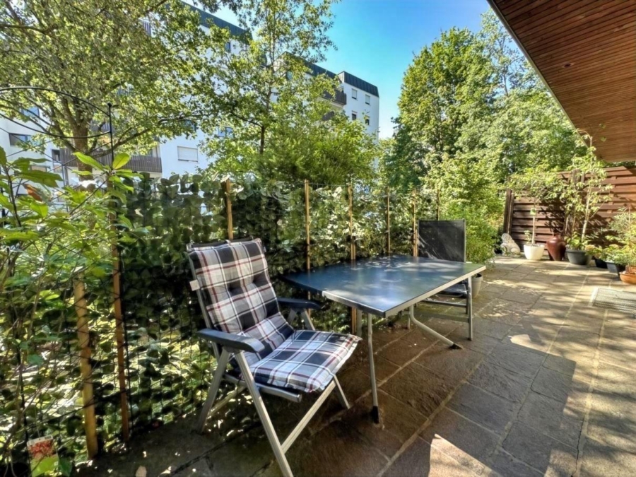 Helle Gartenwohnung im Maisonette-Stil, 85560 Ebersberg, Wohnung