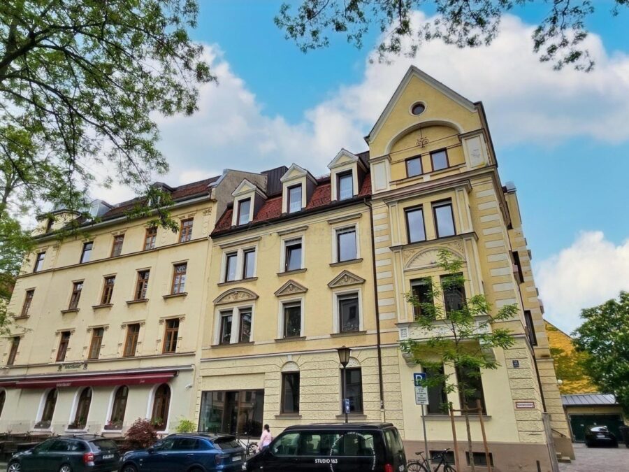 Eigener Dachgeschossausbau: Altbau-Charme mit Ausbaupotenzial!, 80634 München, Rohdachboden